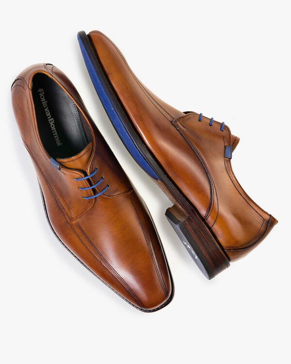Lace shoe calf leather cognac