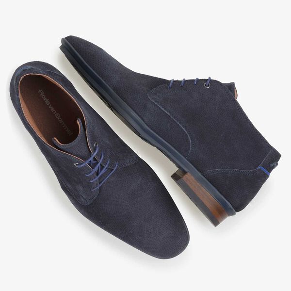 Blauwe su&egrave;de veterschoen