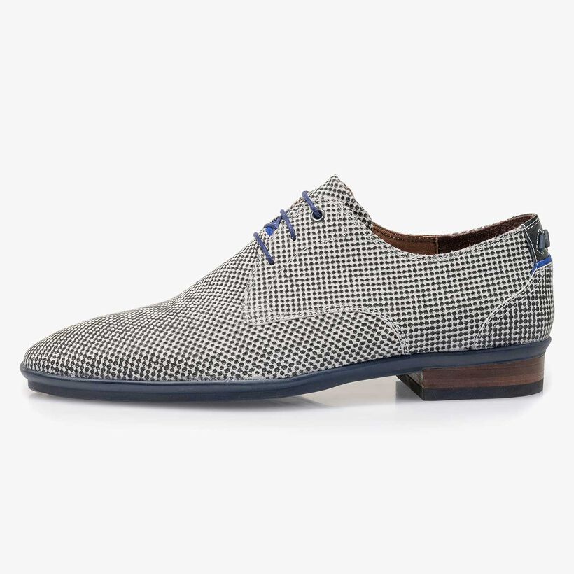 Light grey suede leather lace shoe with a mini print