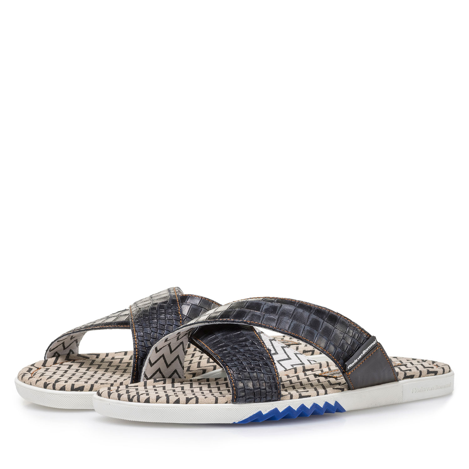 20200/12 - Donkerblauwe nubuckleren kruisband slipper met print 20200/12 - Donkerblauwe nubuckleren kruisband slipper met print