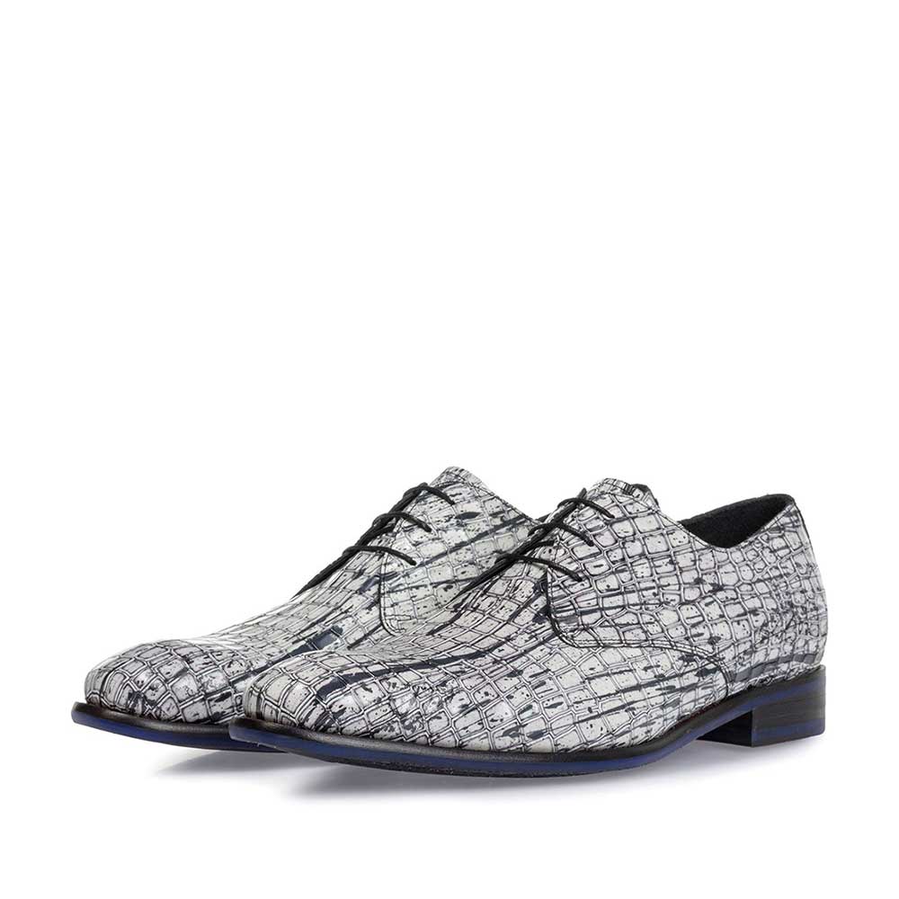 18167/10 - Lace shoe patent leather white 18167/10 - Lace shoe patent leather white