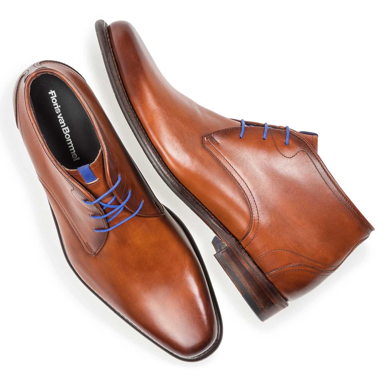 10634/09 - Kalfsleren veterboot donker cognac 10634/09 - Kalfsleren veterboot donker cognac