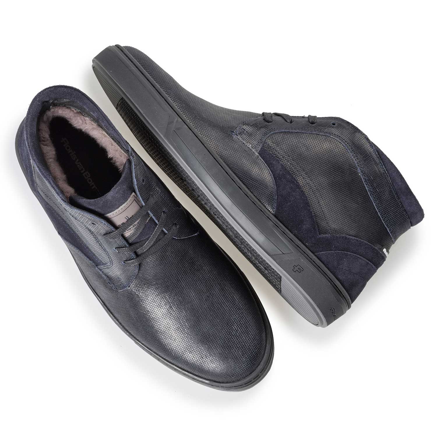 10314/00 - Wool lined, mid-high calf’s leather shoe 10314/00 - Wool lined, mid-high calf’s leather shoe