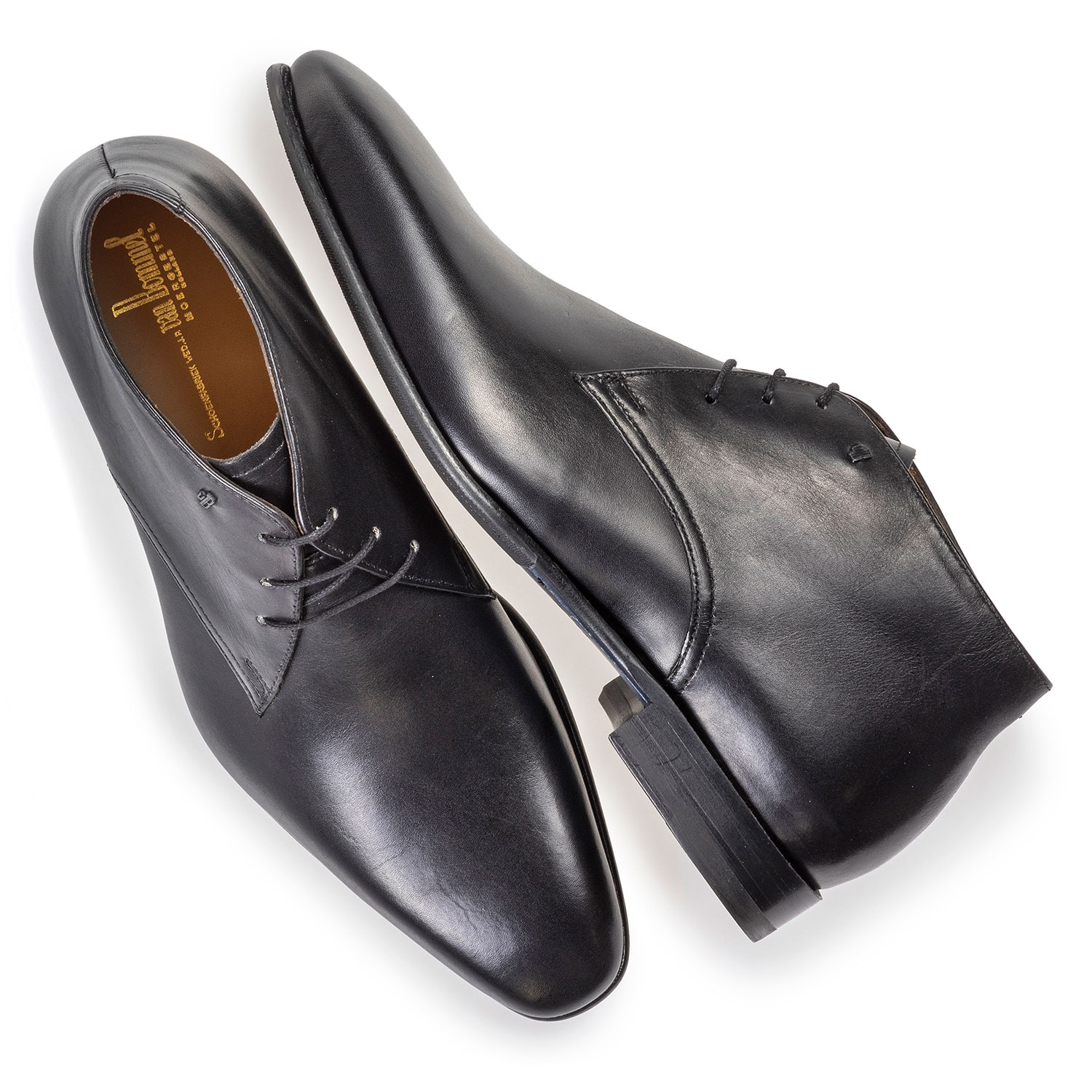 10595/11 - Kalfsleren veterschoen zwart 10595/11 - Kalfsleren veterschoen zwart