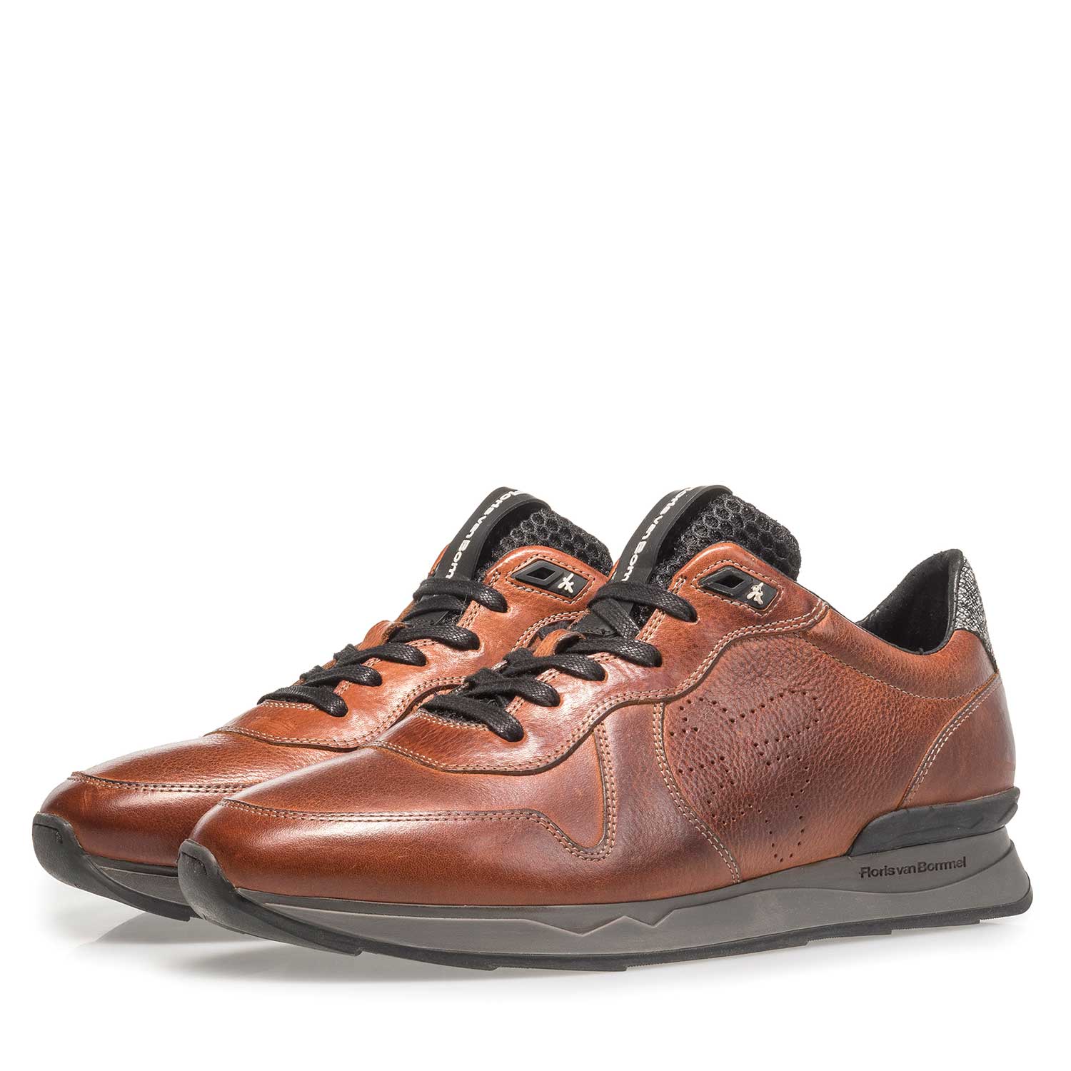 16277/05 - Kalfsleren sneaker cognac 16277/05 - Kalfsleren sneaker cognac