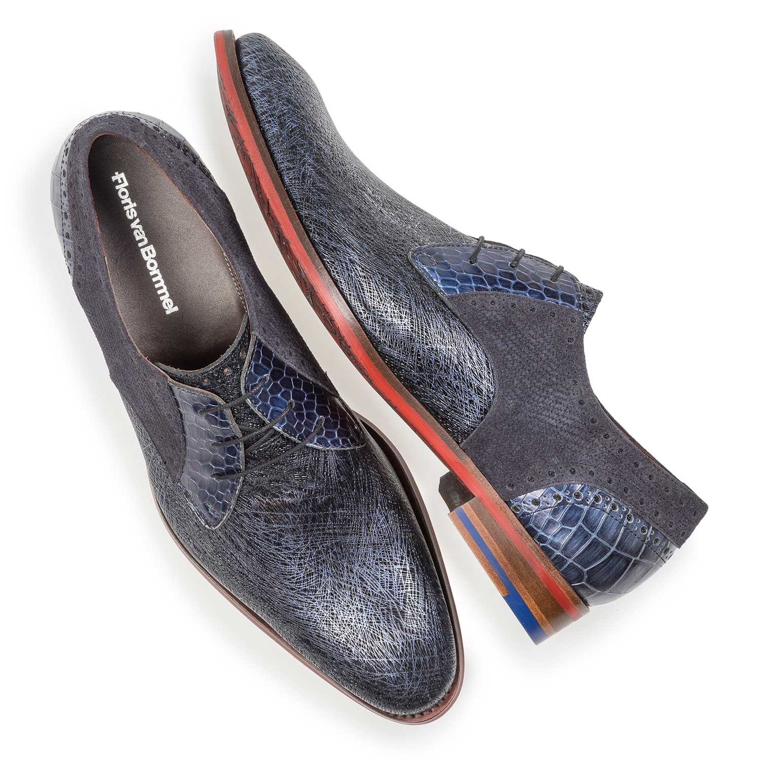 18106/07 - Blue leather lace shoe with metallic print 18106/07 - Blue leather lace shoe with metallic print