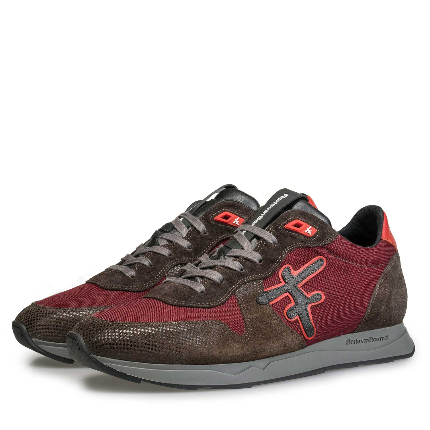 16226/00 - Leather sneaker with dark red canvas 16226/00 - Leather sneaker with dark red canvas