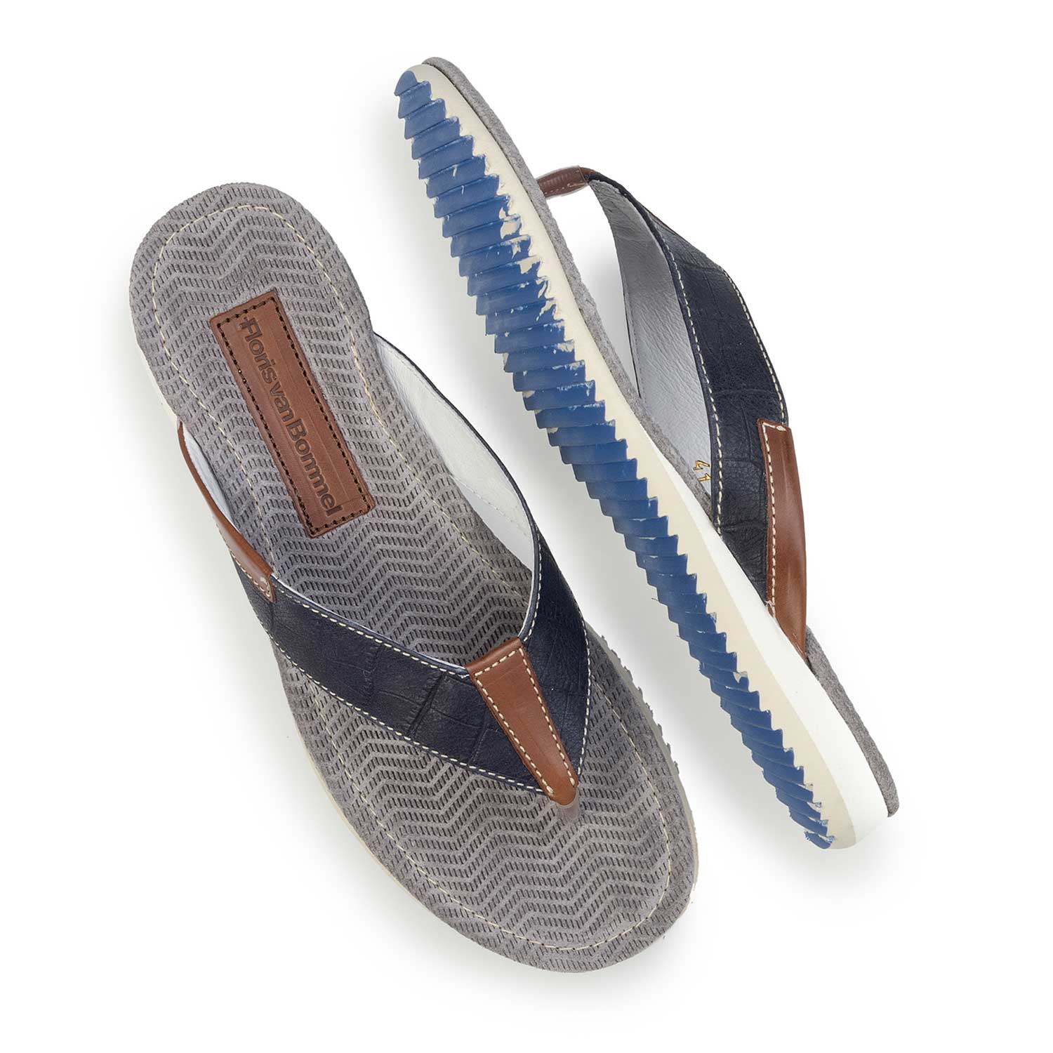 20022/21 - Donkerblauwe leren teenslipper met crocoprint 20022/21 - Donkerblauwe leren teenslipper met crocoprint
