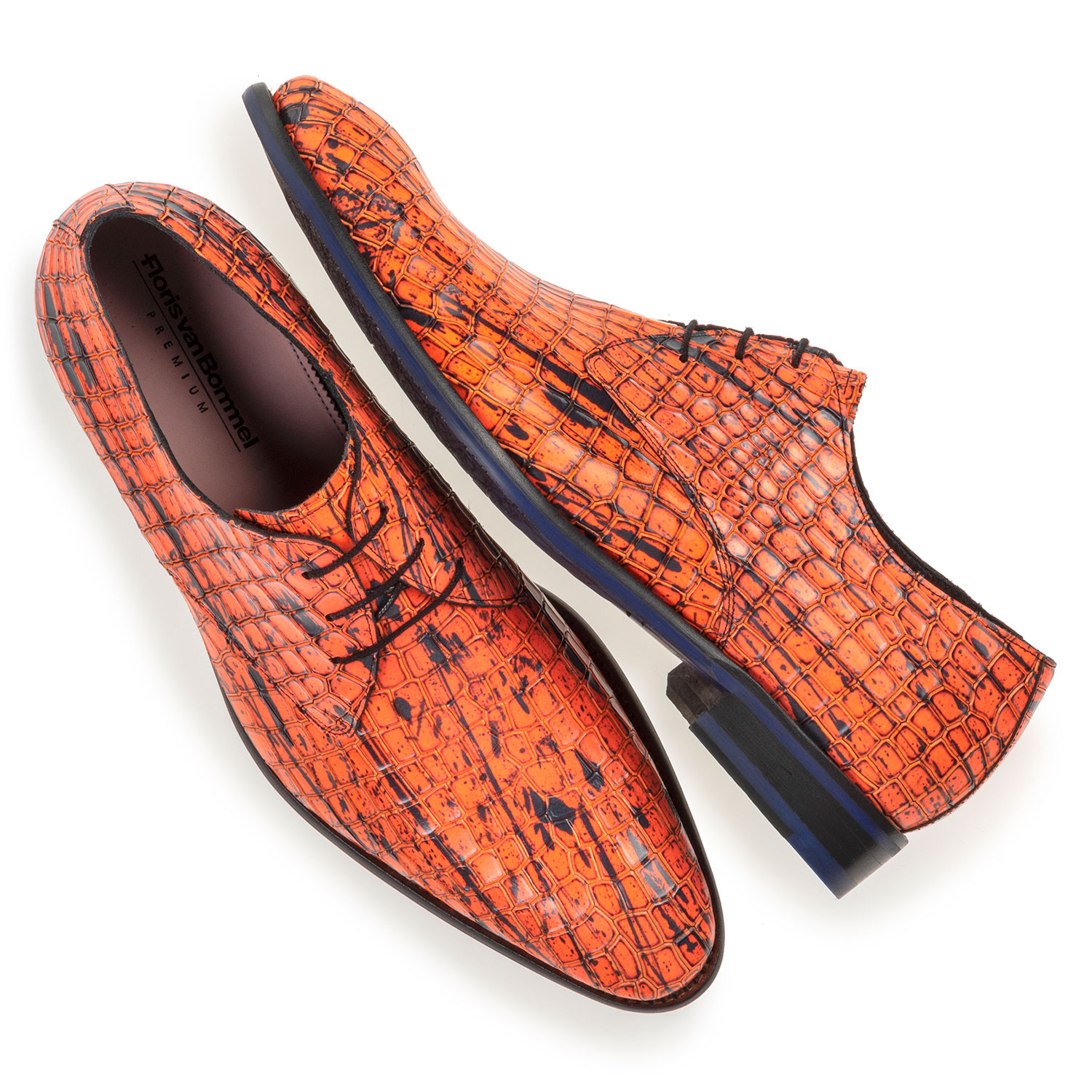 18167/09 - Veterschoen lakleer oranje 18167/09 - Veterschoen lakleer oranje