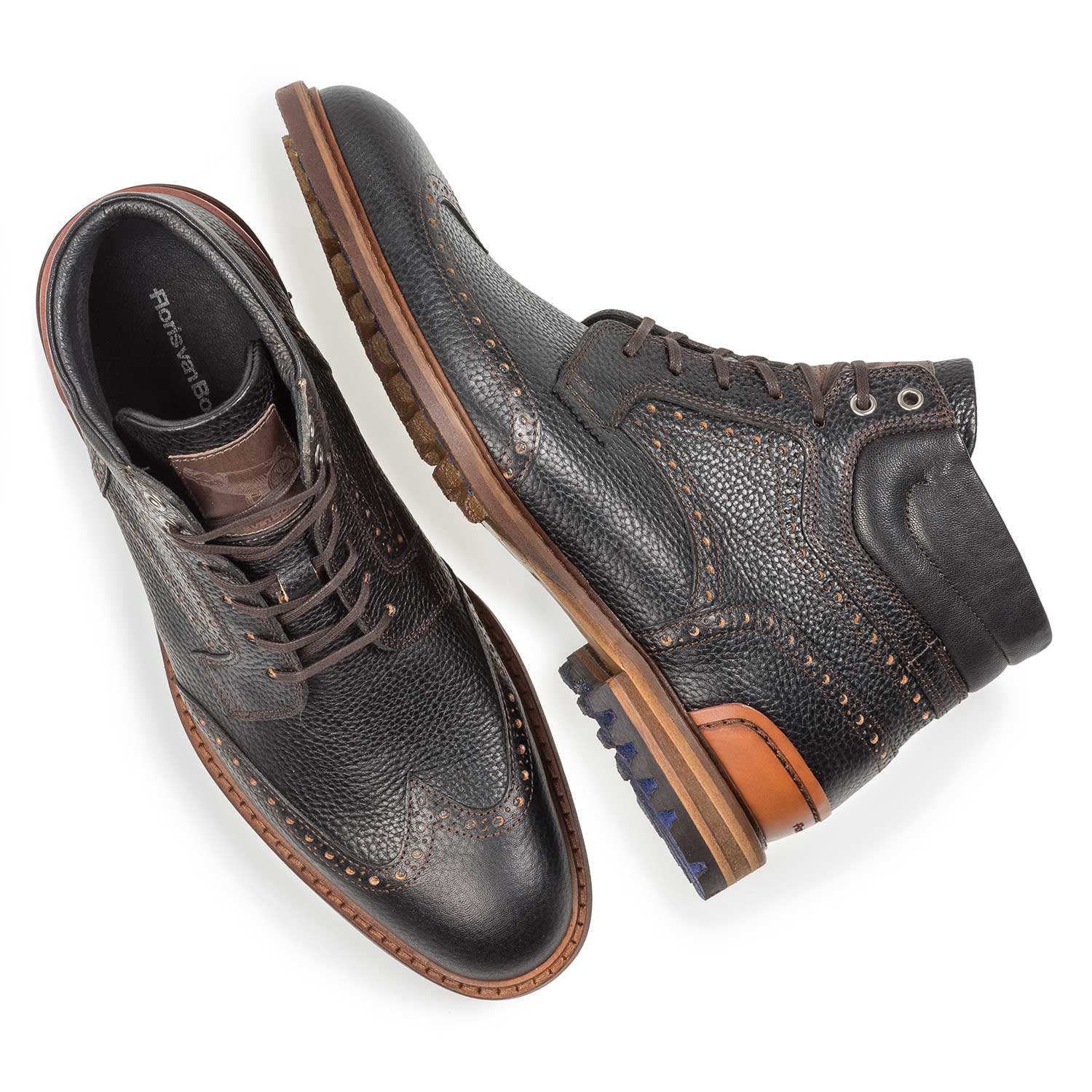 10816/06 - Zwarte leren veterboot met print 10816/06 - Zwarte leren veterboot met print