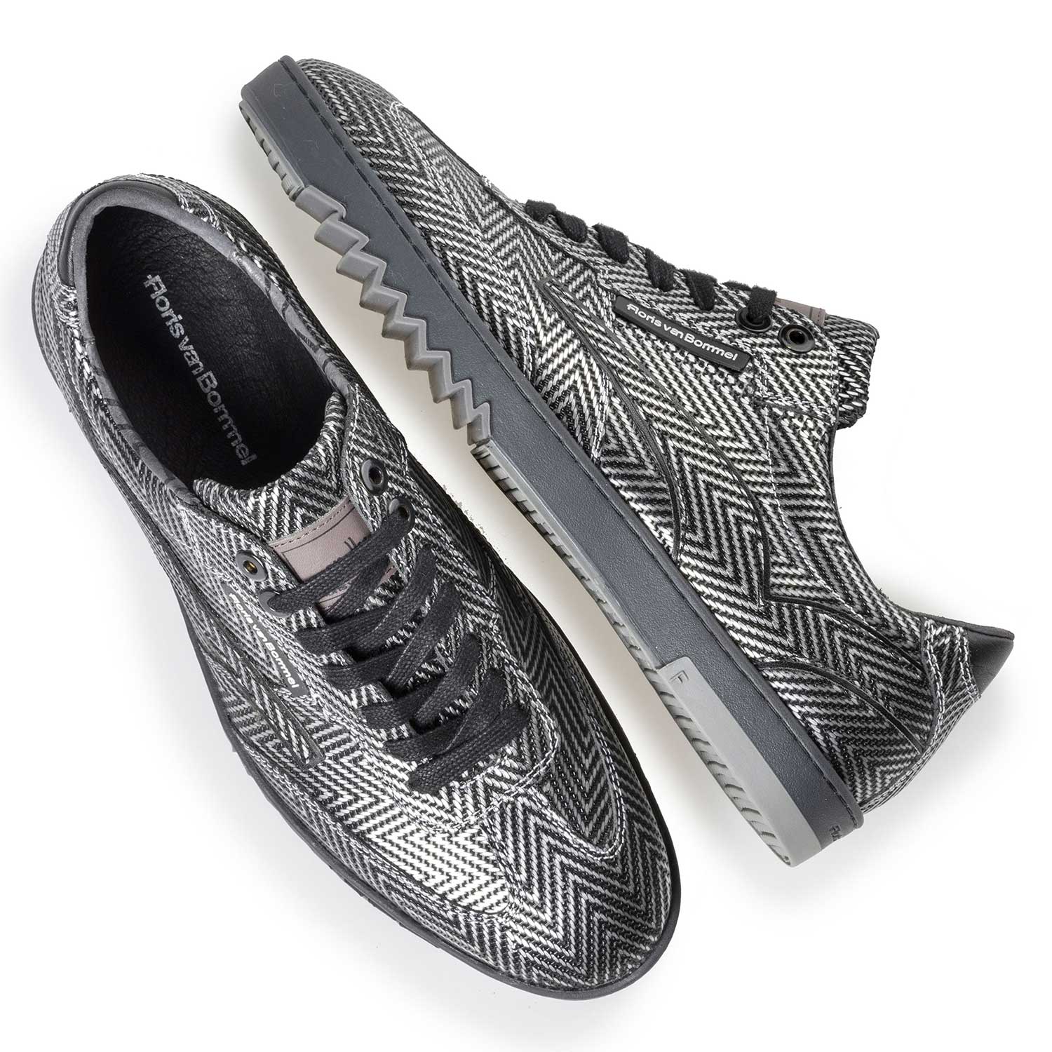 16074/34 - Premium kalfsleren sneaker met metallic visgraatdessin 16074/34 - Premium kalfsleren sneaker met metallic visgraatdessin