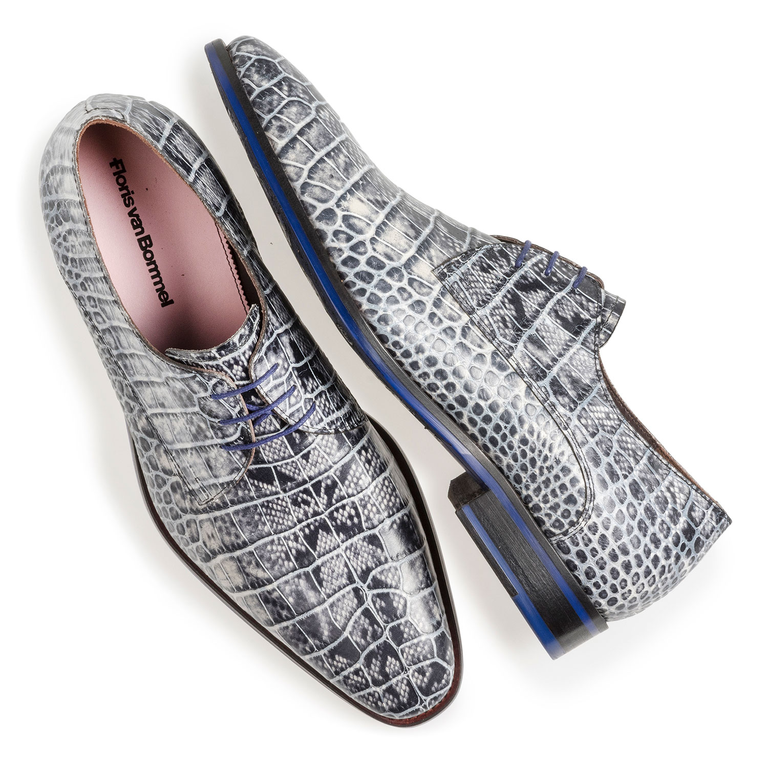 18168/02 - Grey lace shoe with croco print 18168/02 - Grey lace shoe with croco print
