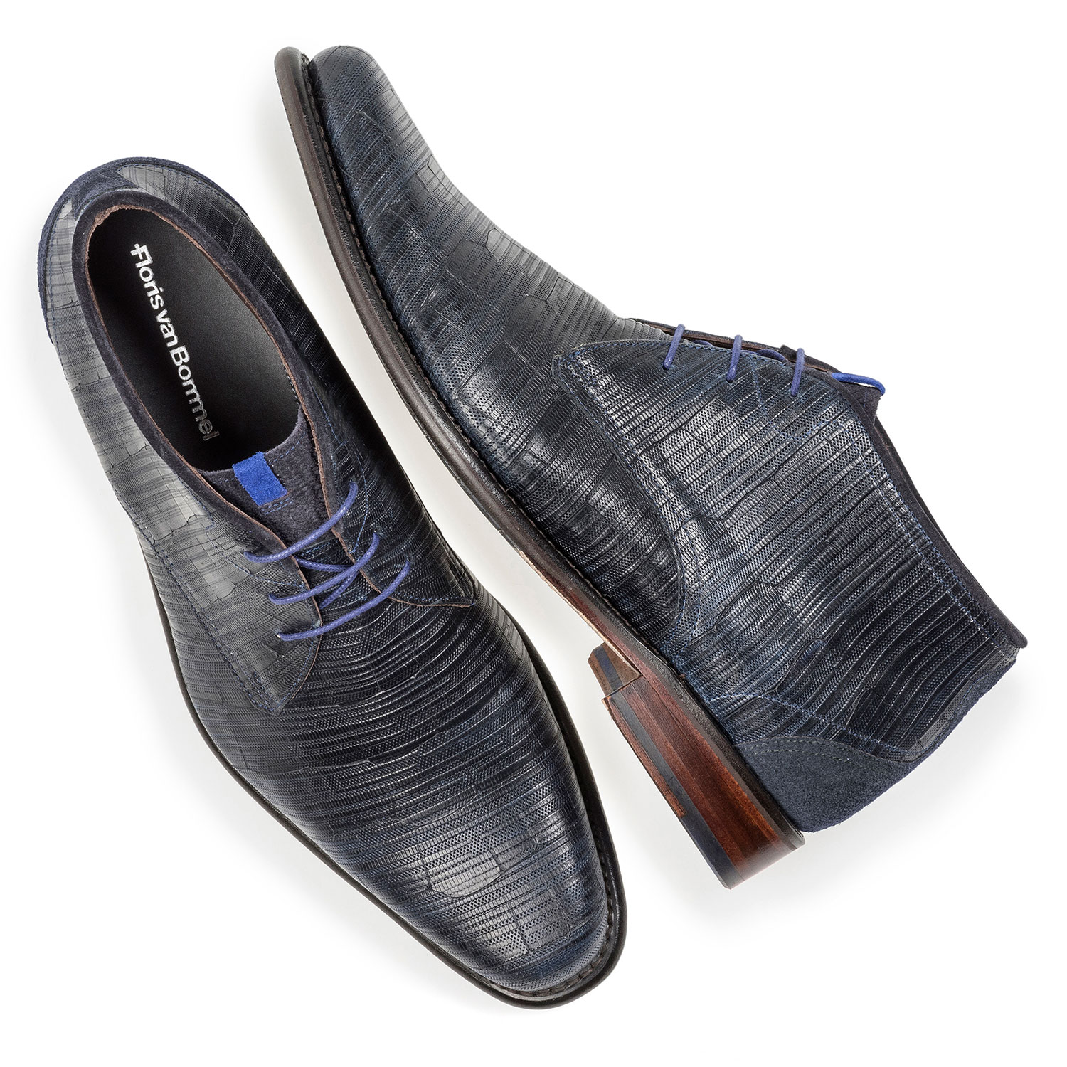 10634/02 - Blue leather lace boot with print 10634/02 - Blue leather lace boot with print