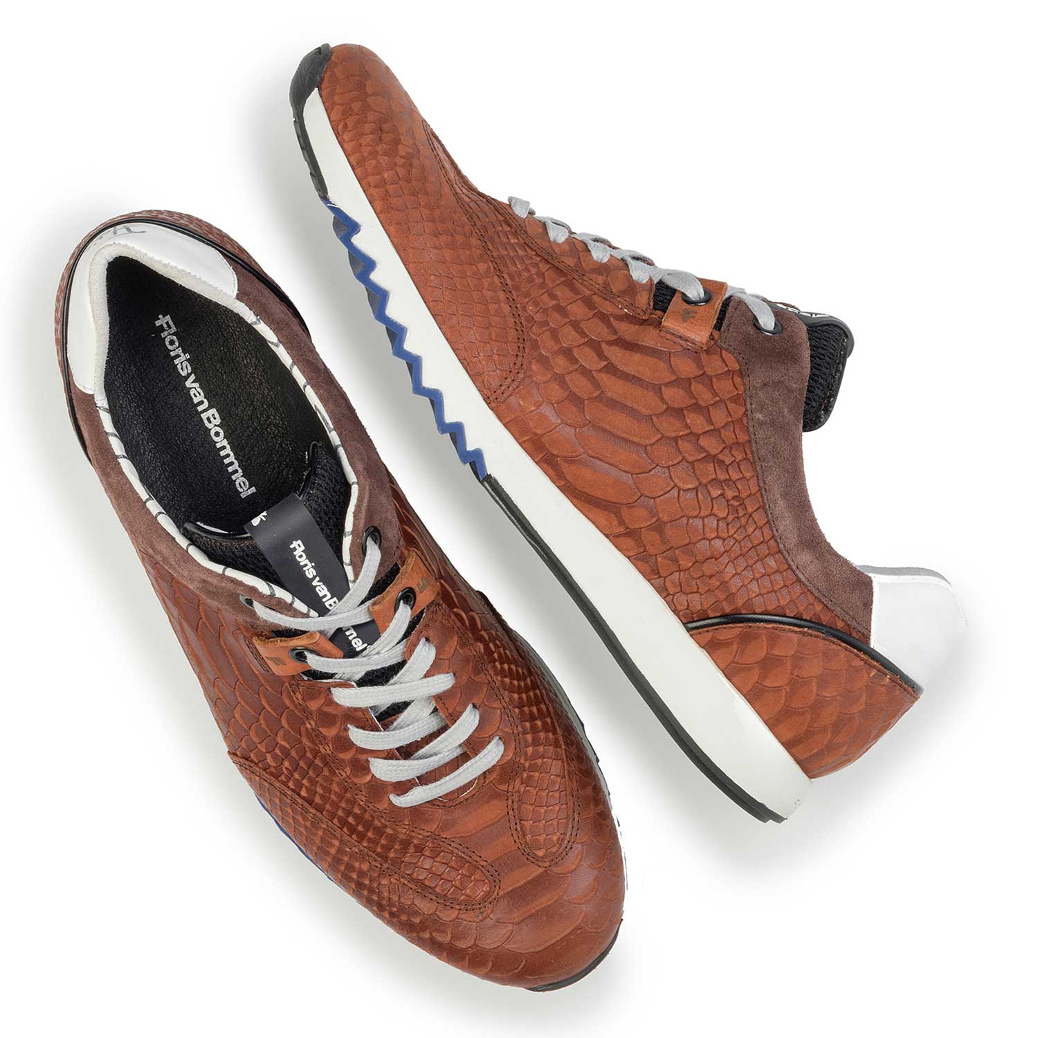 16219/03 - Cognac leren sneaker met snakeprint 16219/03 - Cognac leren sneaker met snakeprint