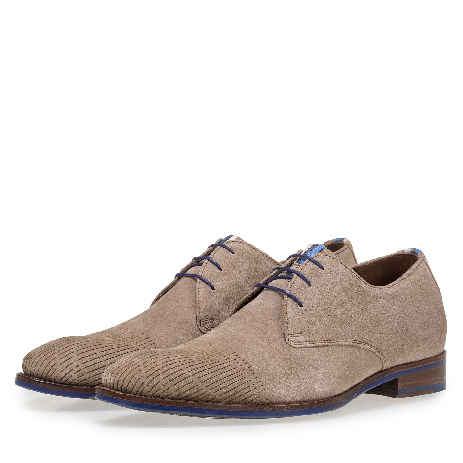 18276/04 - Beige suede leather lace shoe with laser print 18276/04 - Beige suede leather lace shoe with laser print