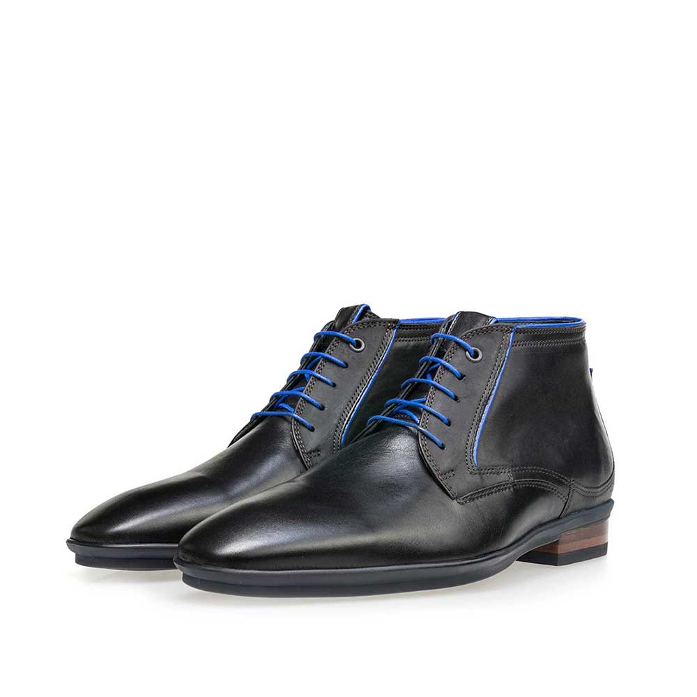 10703/02 - Zwarte, halfhoge leren veterboot 10703/02 - Zwarte, halfhoge leren veterboot