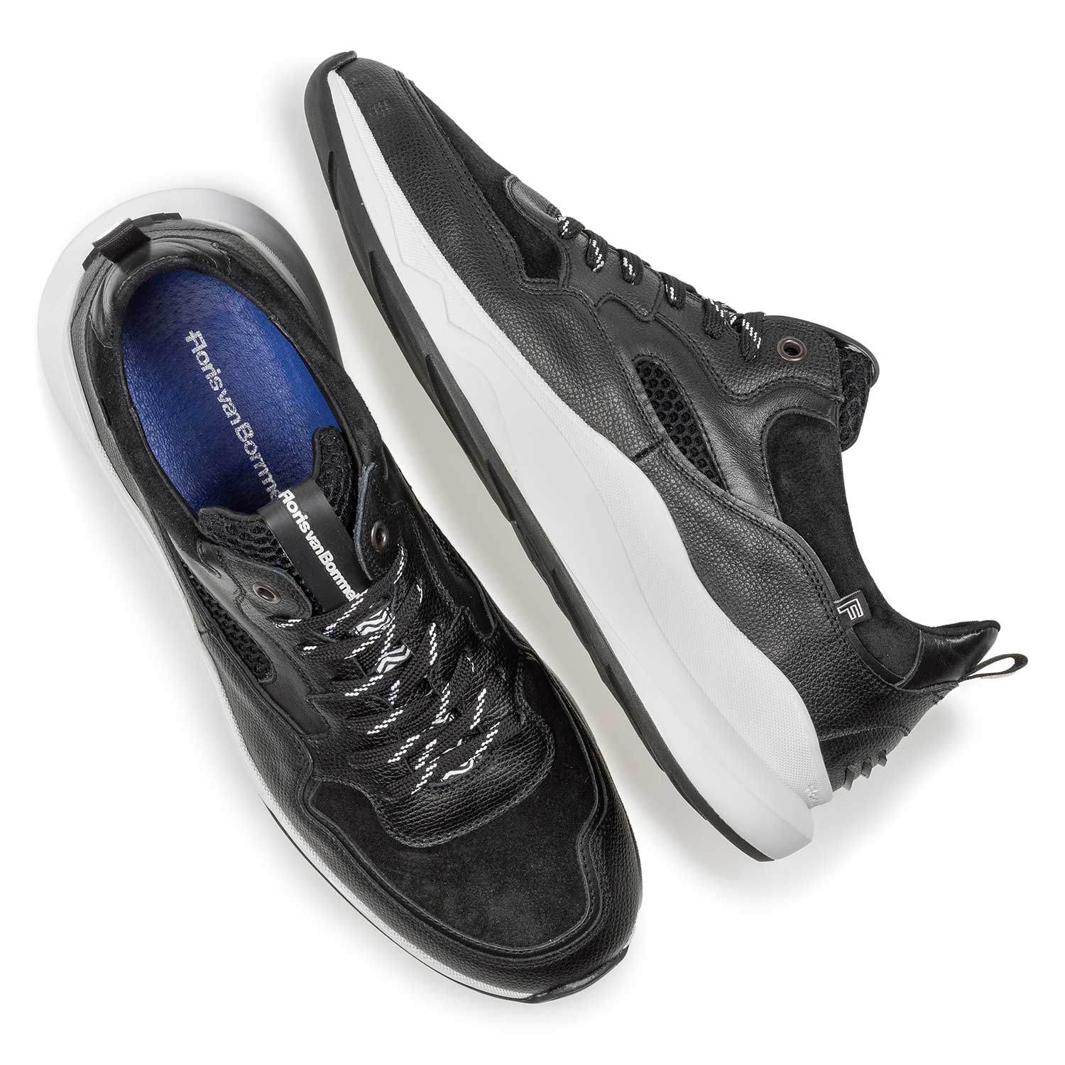 16269/00 - Zwarte kalfsleren sneaker met lichte structuur 16269/00 - Zwarte kalfsleren sneaker met lichte structuur