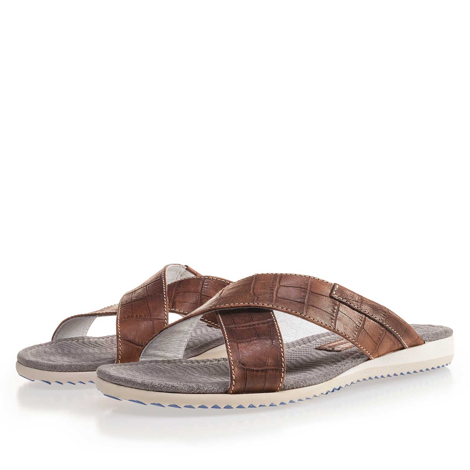20023/20 - Cognac-coloured leather slipper with cross straps and croco print 20023/20 - Cognac-coloured leather slipper with cross straps and croco print
