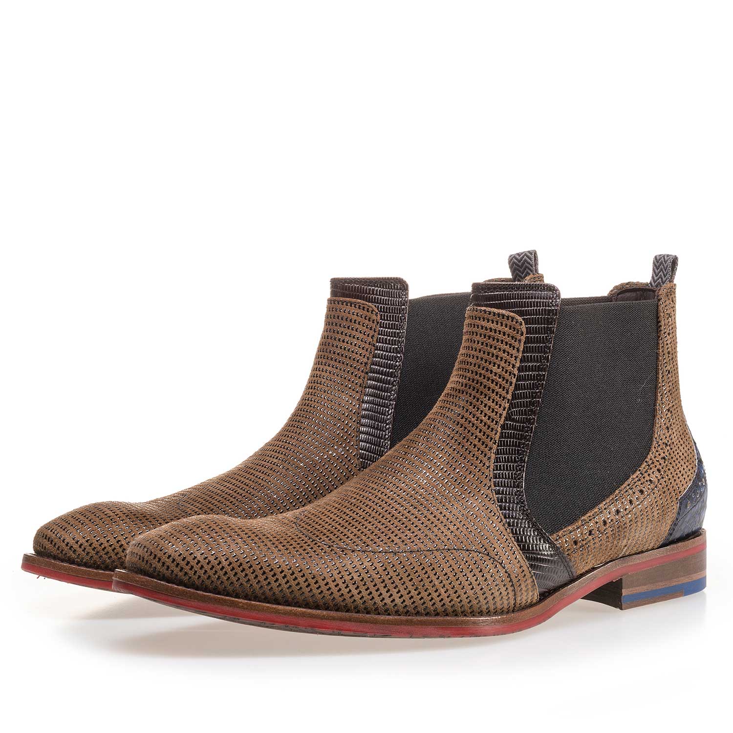 10455/01 - Camelkleurige chelsea boot van suède 10455/01 - Camelkleurige chelsea boot van suède