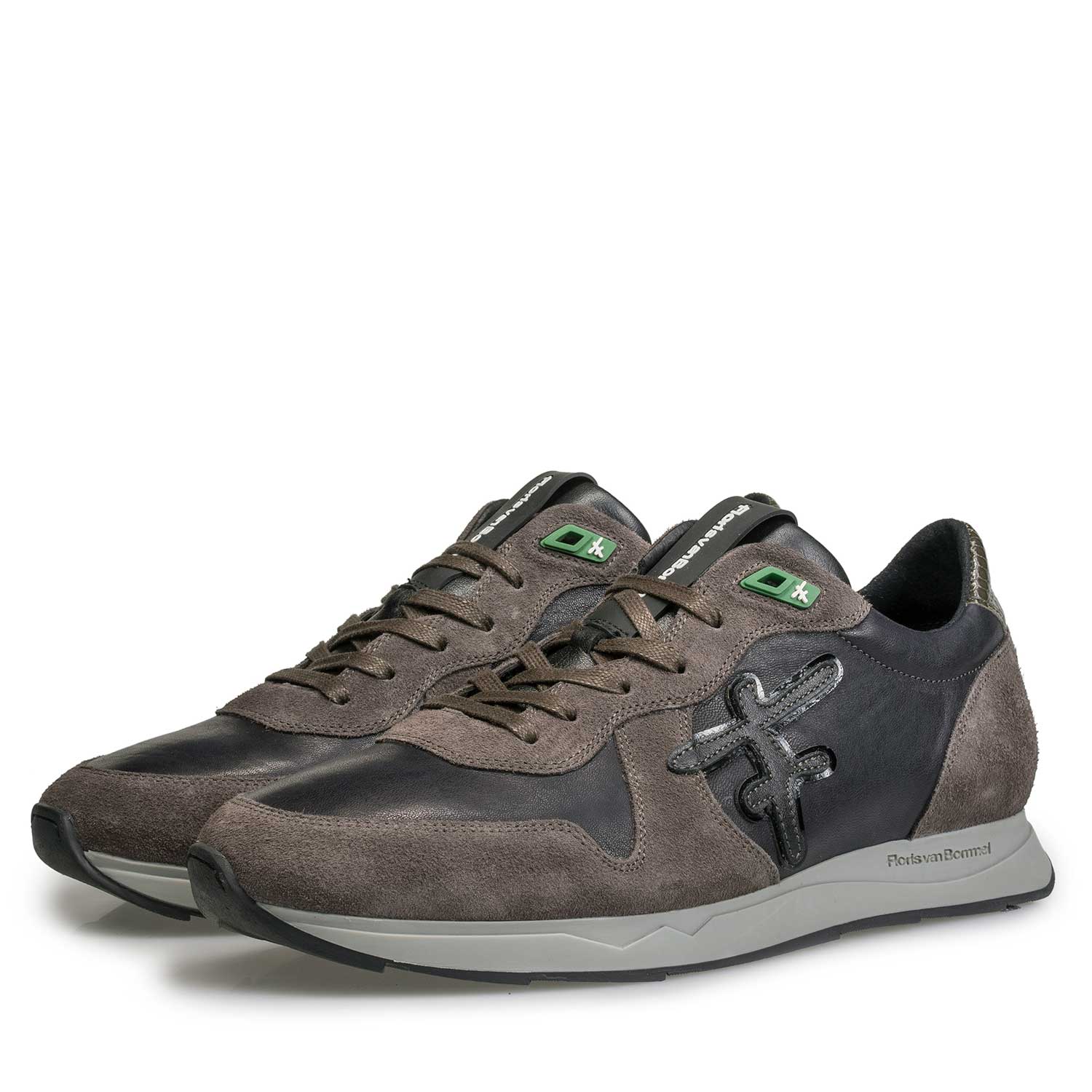 16226/05 - Blue / Grey-brown leather sneaker with F-logo 16226/05 - Blue / Grey-brown leather sneaker with F-logo