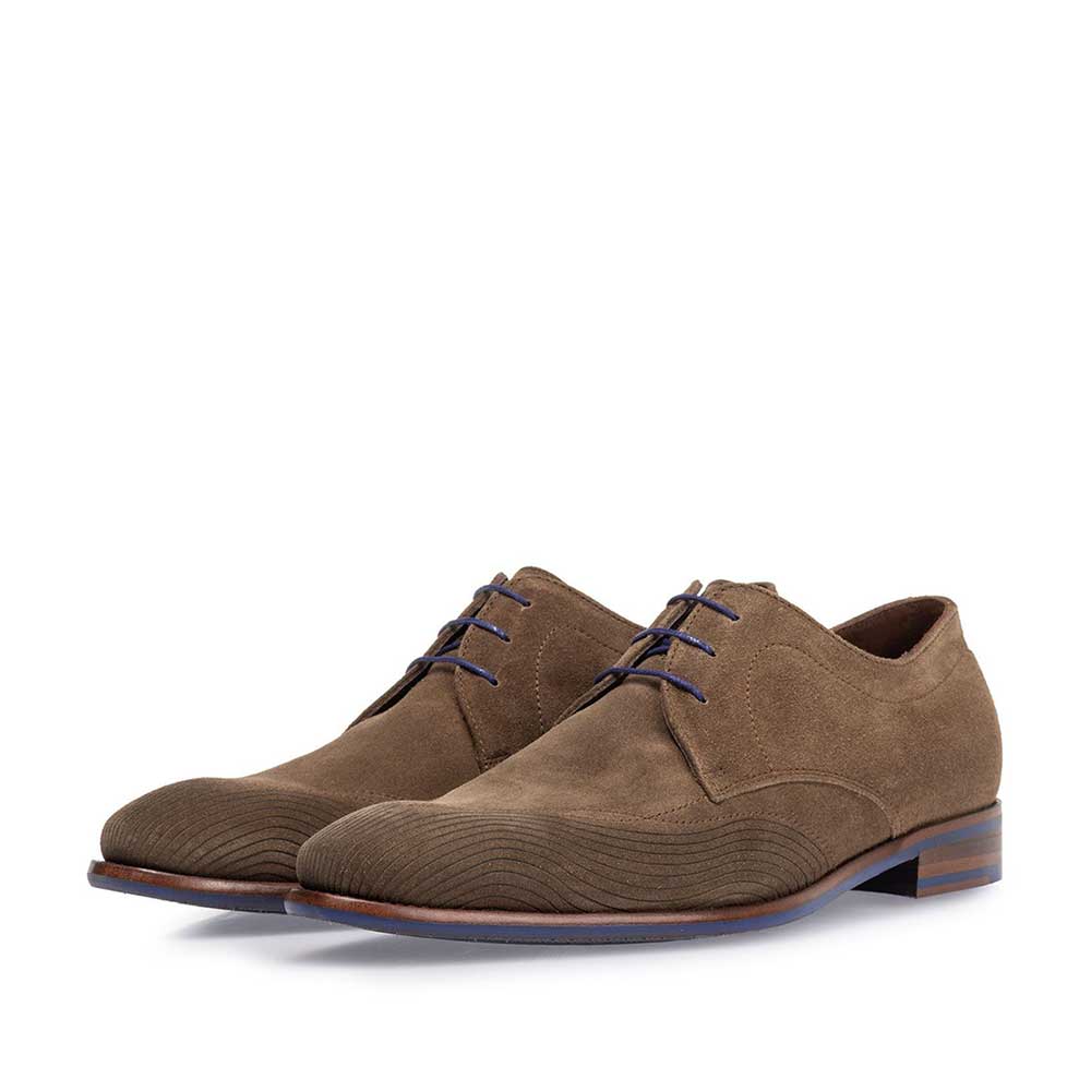 18177/04 - Veterschoen suède taupe 18177/04 - Veterschoen suède taupe