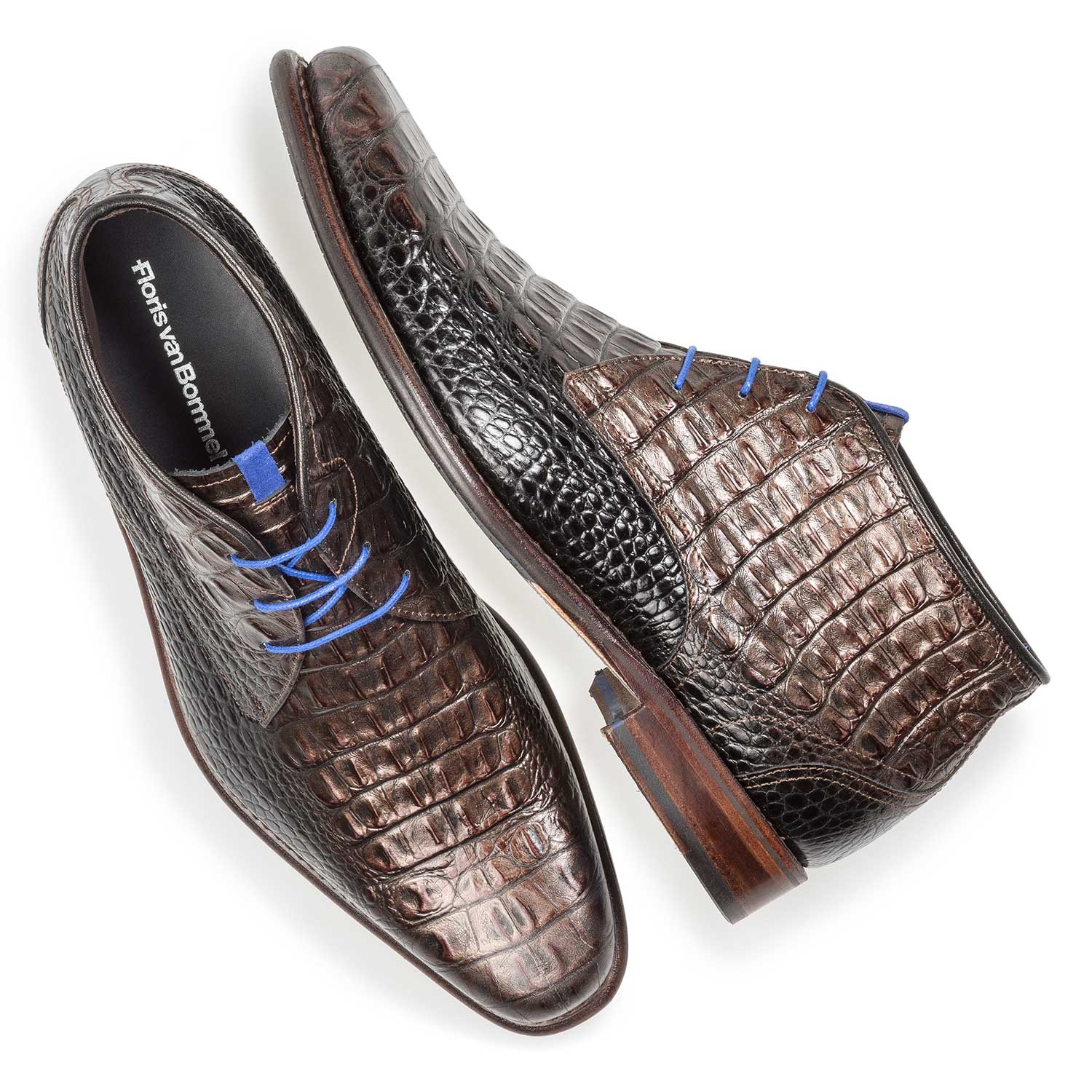10634/08 - Leren veterboot met crocoprint brons 10634/08 - Leren veterboot met crocoprint brons