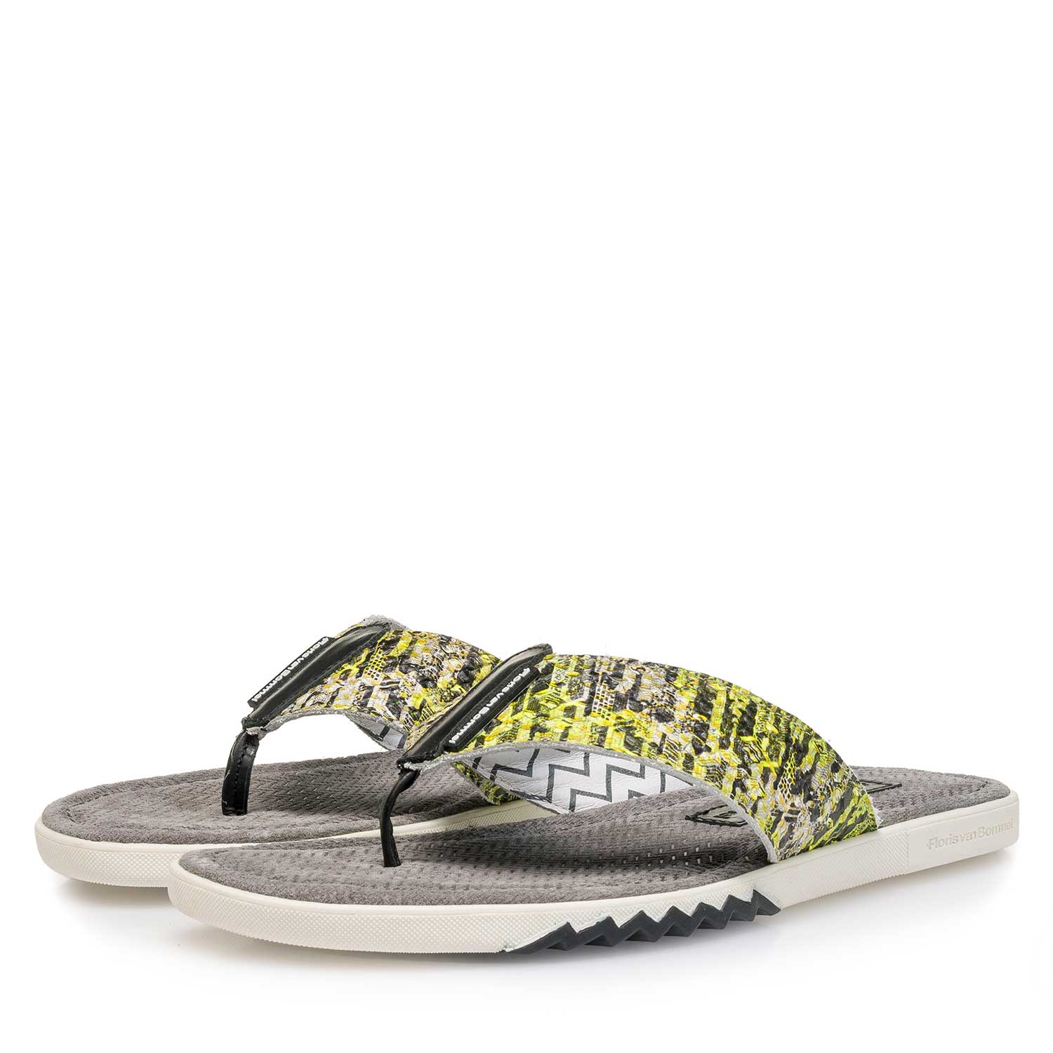 20201/02 - Gele leren teenslipper met snakeprint 20201/02 - Gele leren teenslipper met snakeprint