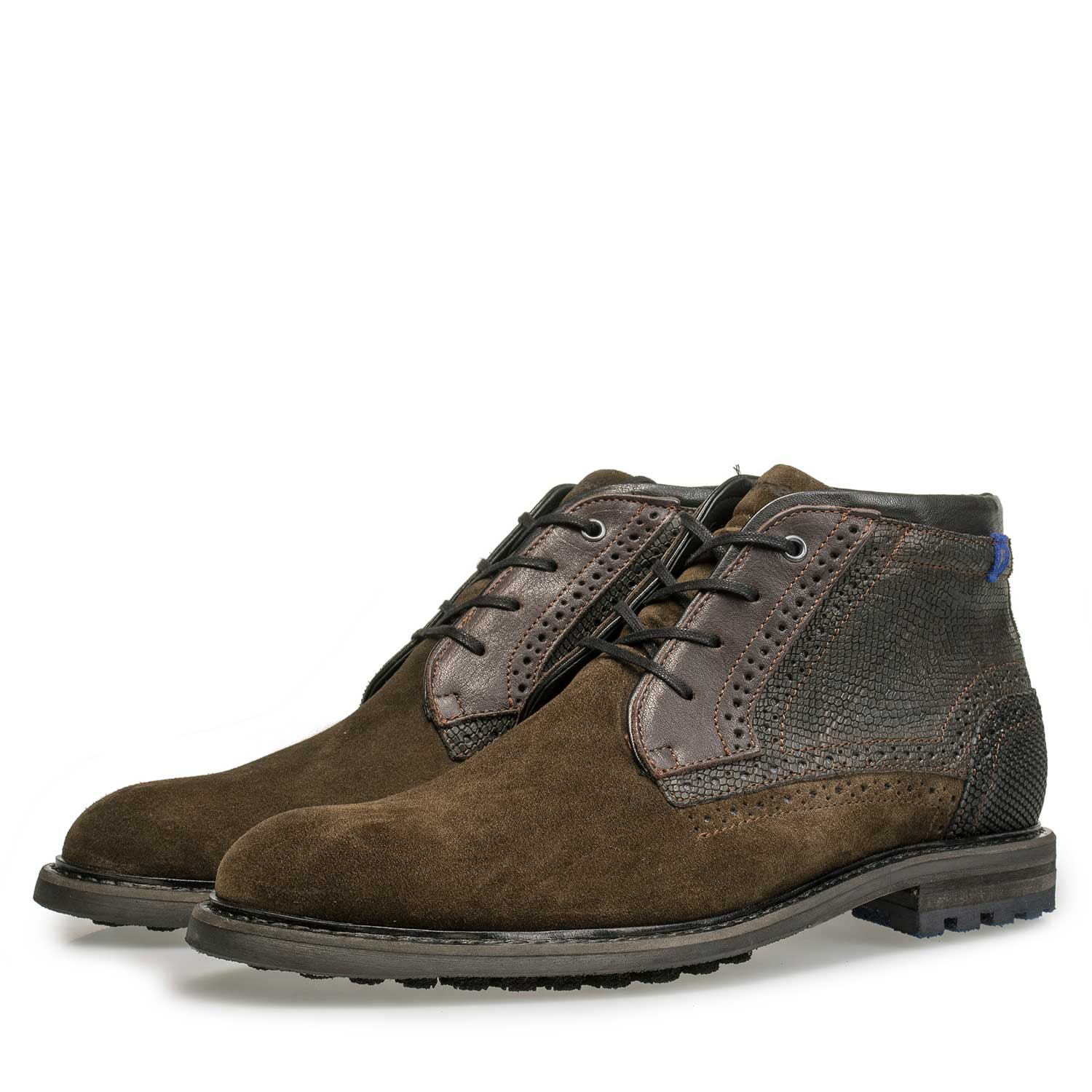10978/14 - Olijfgroene kalfssuède veterboot 10978/14 - Olijfgroene kalfssuède veterboot
