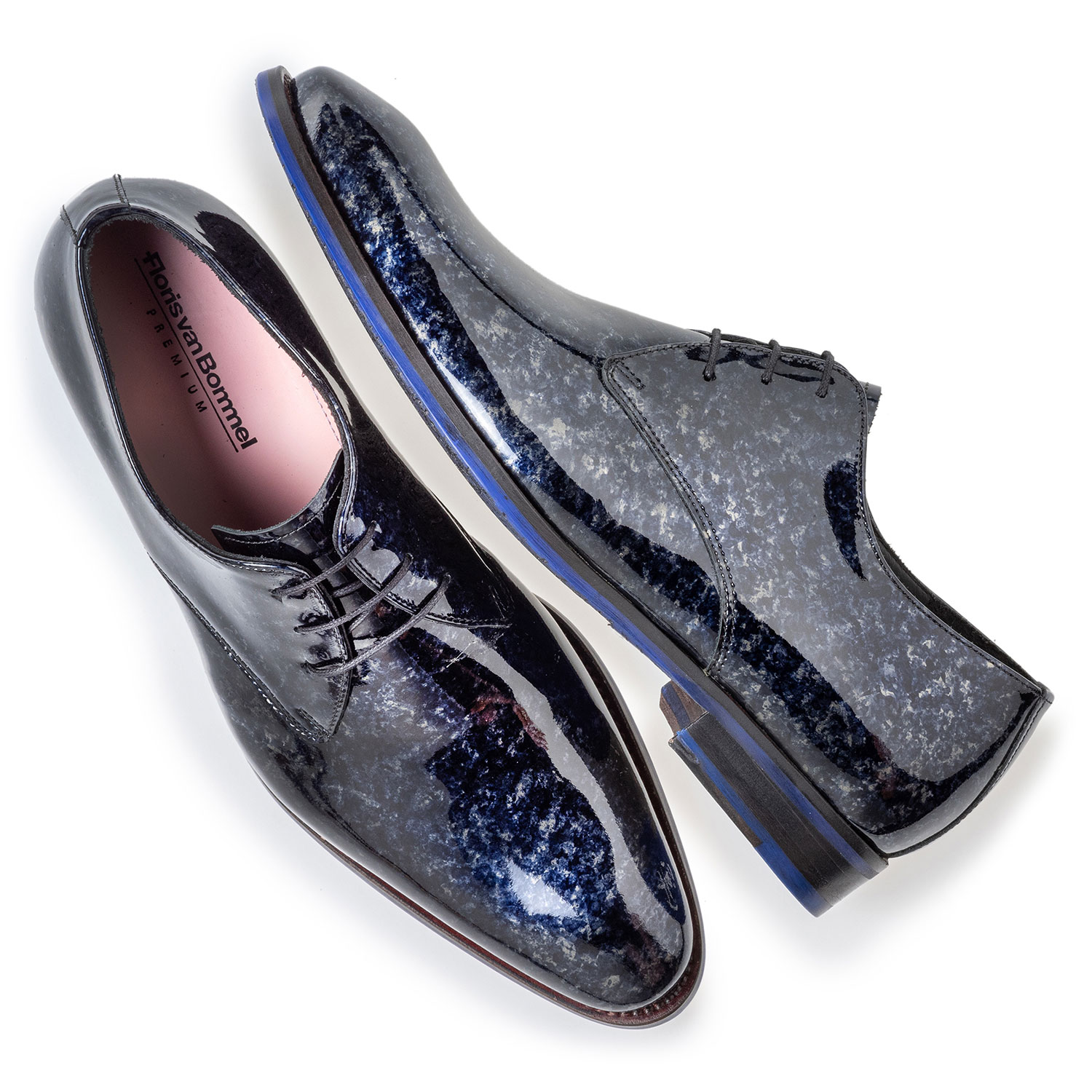 18224/03 - Lace shoe blue patent leather 18224/03 - Lace shoe blue patent leather