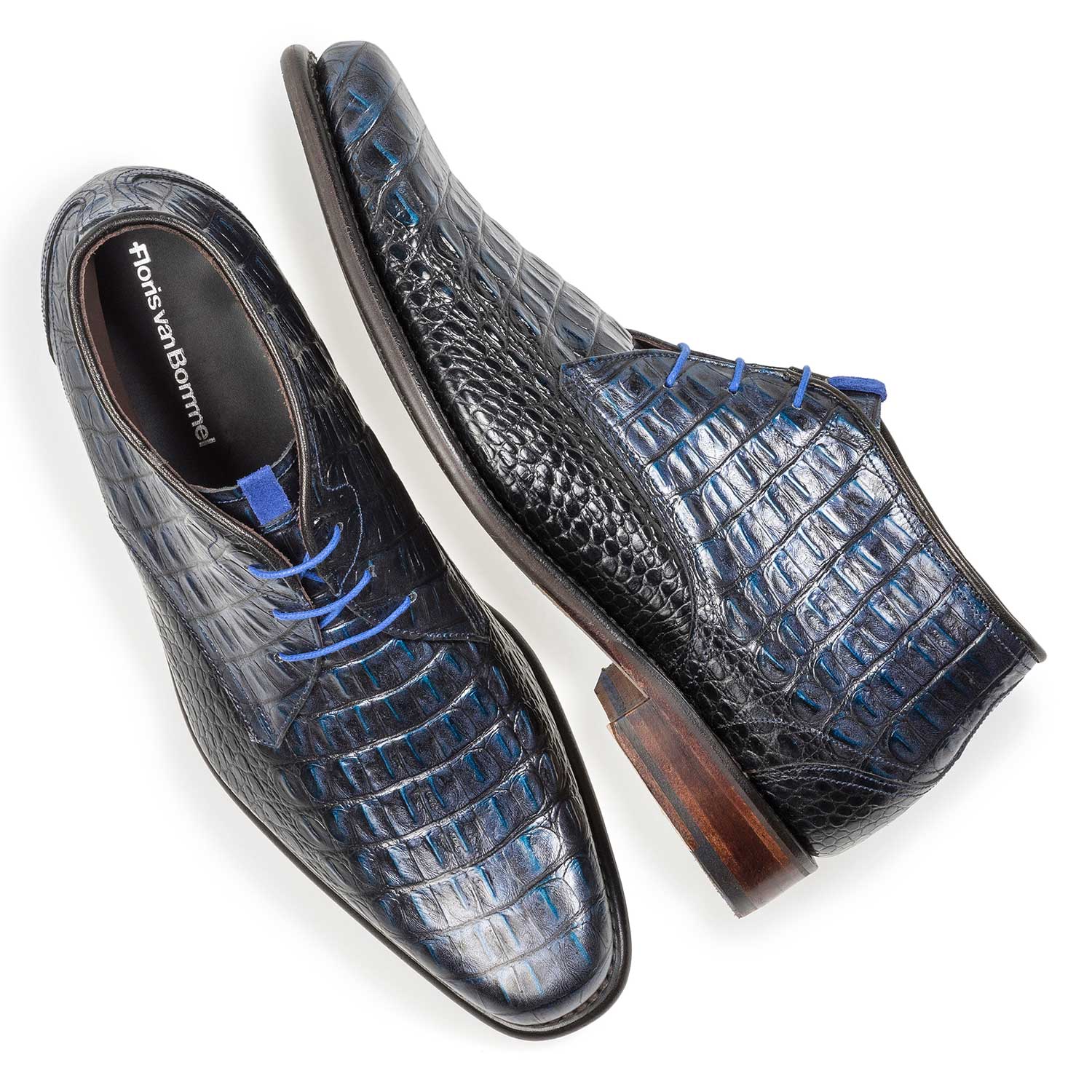 10634/07 - Blauwe leren veterboot met crocoprint 10634/07 - Blauwe leren veterboot met crocoprint