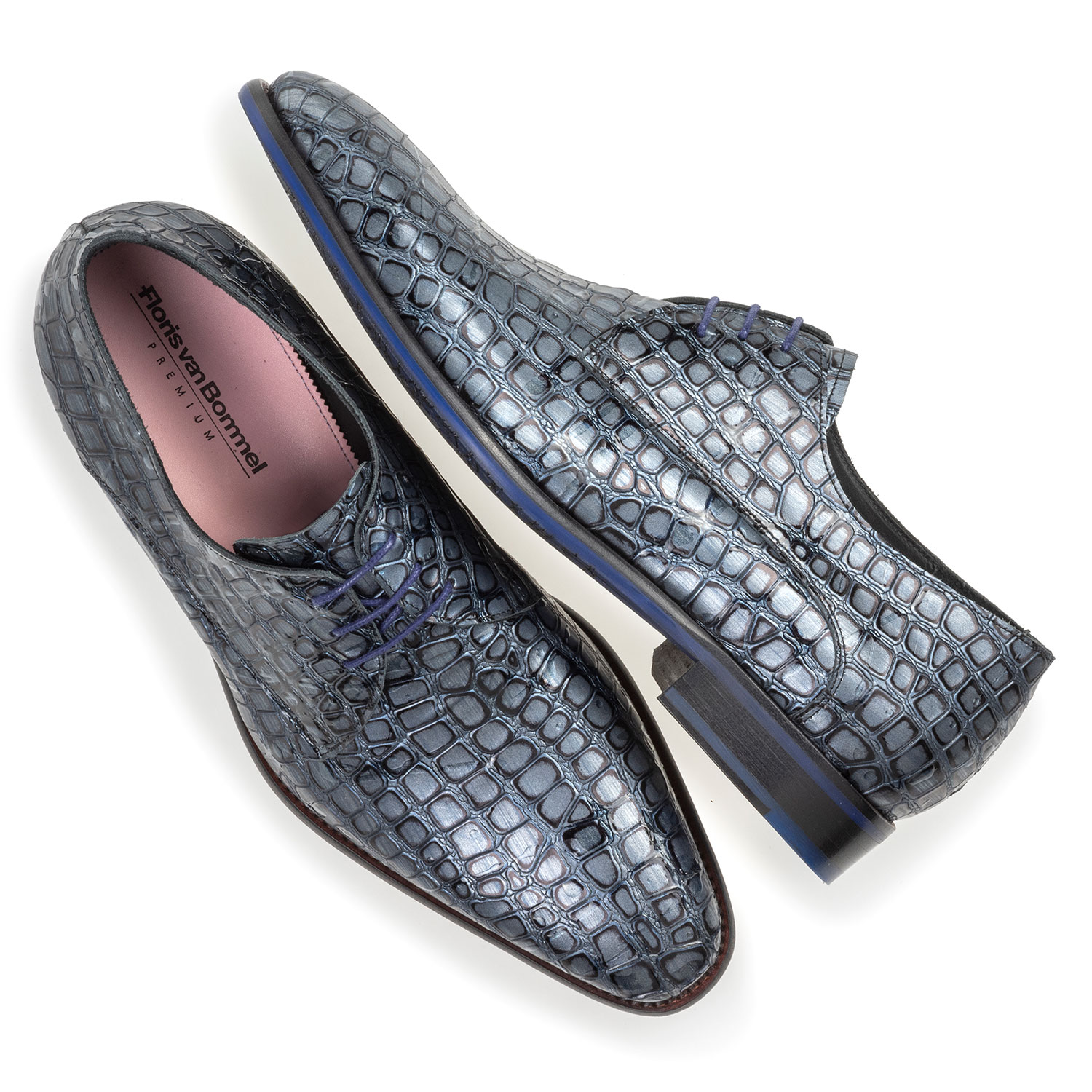 18268/02 - Veterschoen metallic blauw 18268/02 - Veterschoen metallic blauw