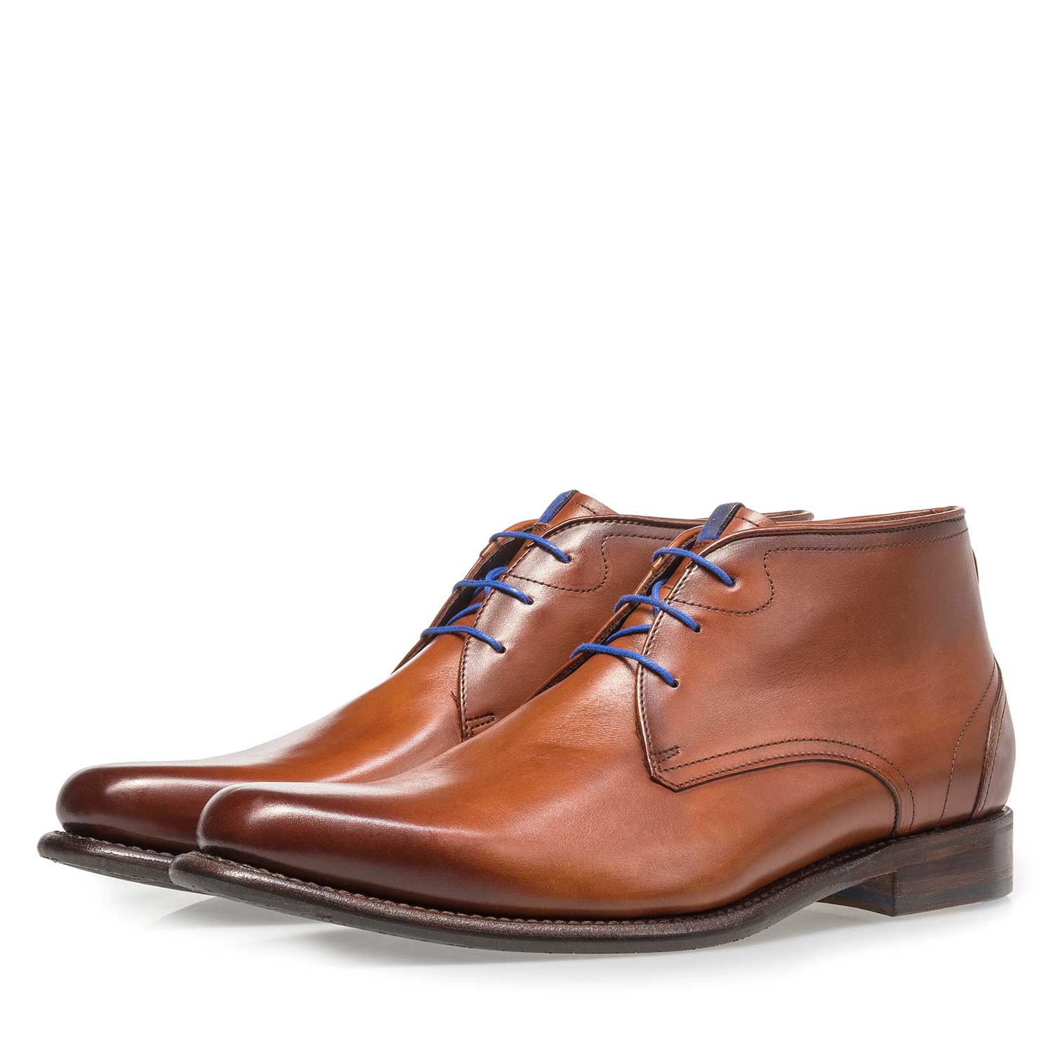 10634/09 - Kalfsleren veterboot donker cognac 10634/09 - Kalfsleren veterboot donker cognac