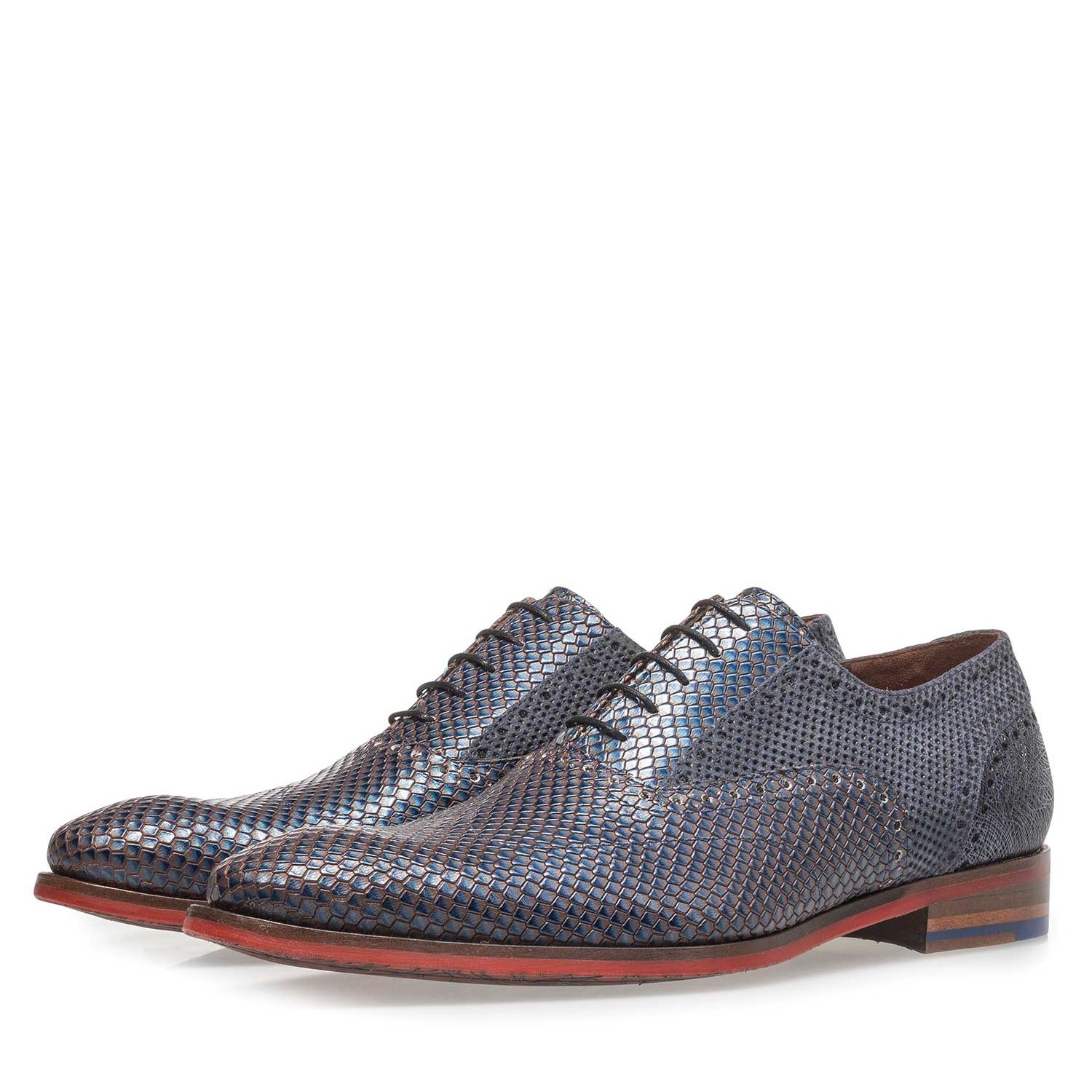 19117/05 - Premium blauwe kalfsleren veterschoen met metallicprint 19117/05 - Premium blauwe kalfsleren veterschoen met metallicprint