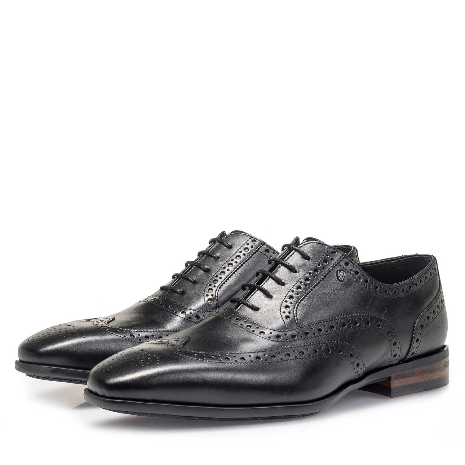 19105/05 - Black calf leather brogue 19105/05 - Black calf leather brogue