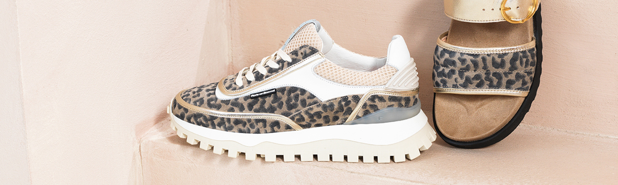 Suède sneakers